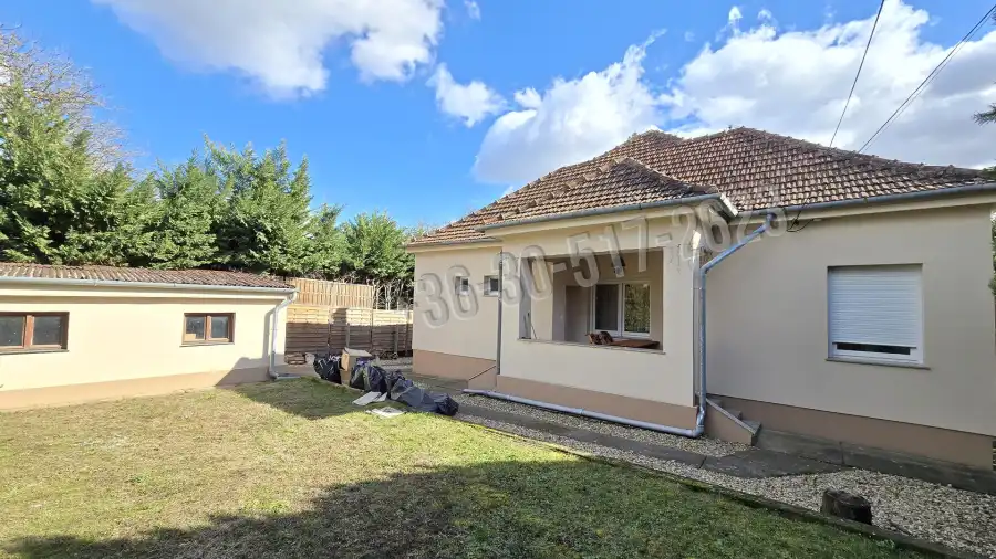 Albérlet, kiadó családi ház, Paks