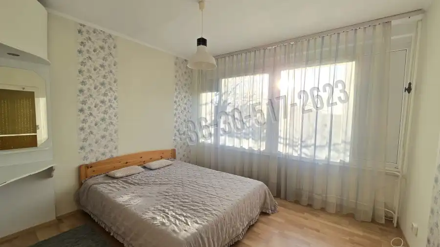 Albérlet, kiadó panellakás, Paks