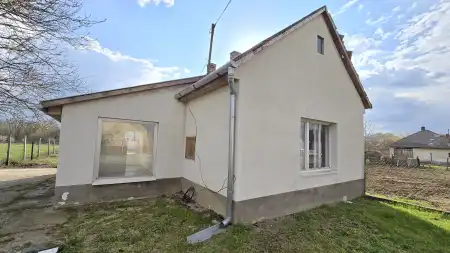 Eladó családi ház, Nagydorog 3 szoba 60 m² 17.9 M Ft