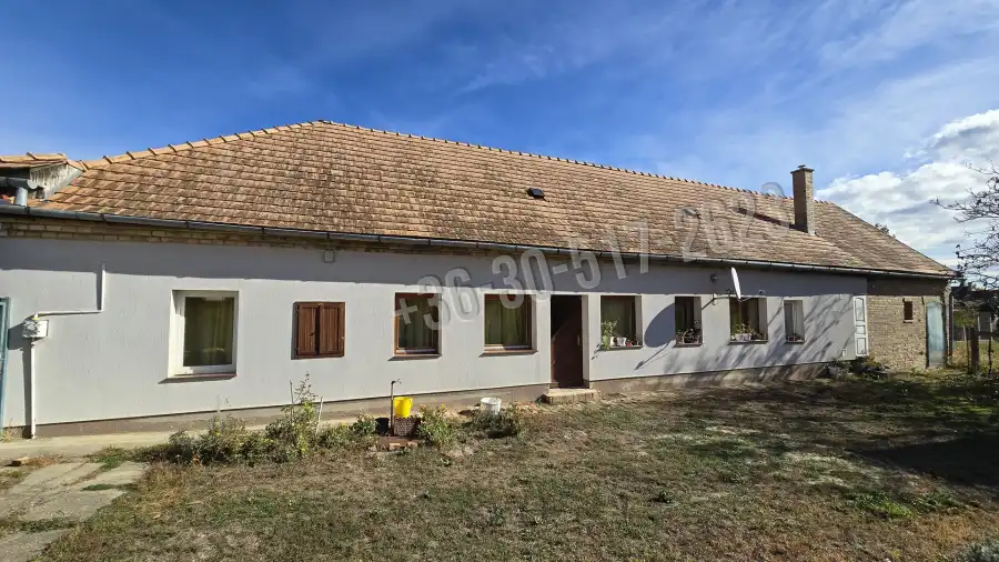 eladó családi ház, Paks eladó családi ház, Paks