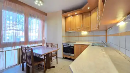 Eladó panellakás, Paks 2+1 szoba 55 m² 44.9 M Ft