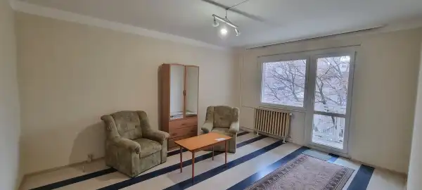 Eladó panellakás, Paks 1+1 szoba 40 m² 32.5 M Ft