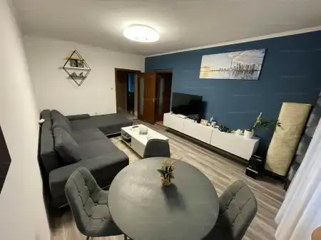 Eladó panellakás, Paks 3 szoba 62 m² 49.95 M Ft