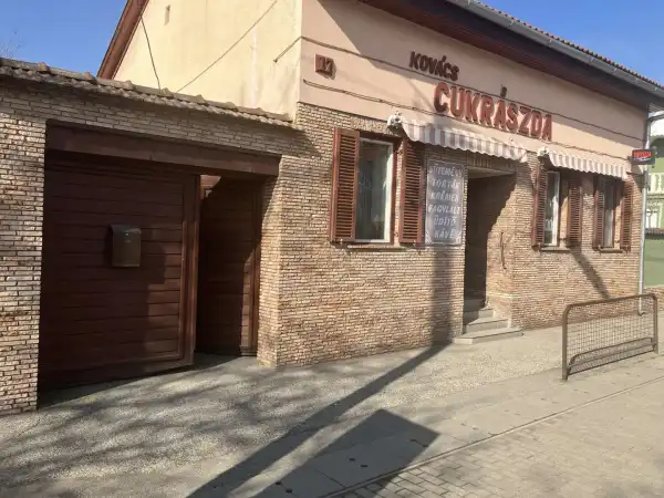 Eladó vendéglátás, Dunapataj 2 szoba 100 m² 120 M Ft