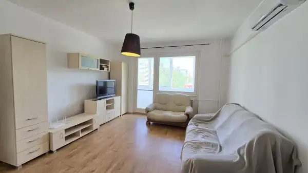Kiadó panellakás, Paks 2 szoba 54 m² 165 E Ft/hó