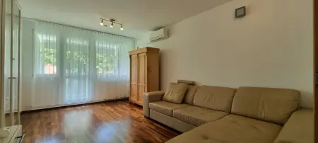 Kiadó panellakás, Paks 2+2 szoba 70 m² 210 E Ft/hó