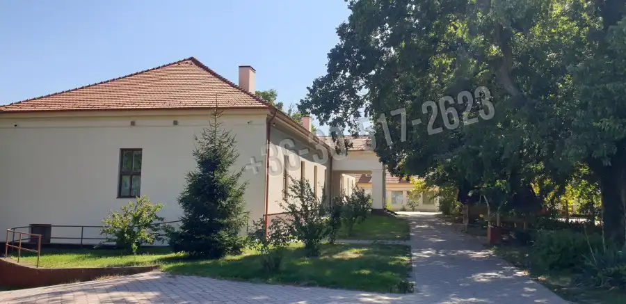 kiadó panzió, Szedres