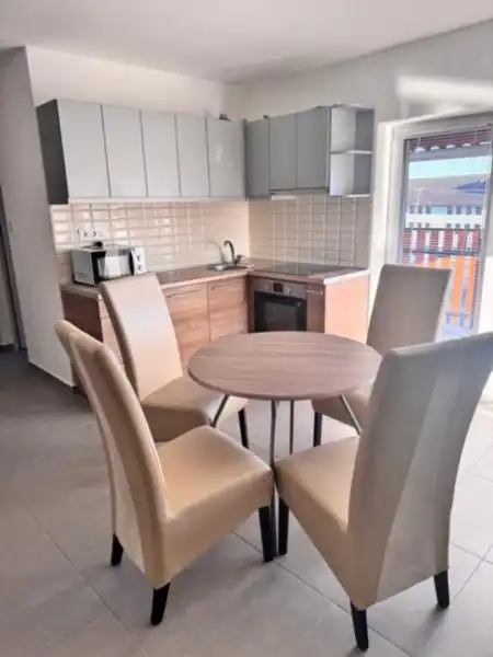 Kiadó téglalakás, Kalocsa 1 szoba 50 m² 150 E Ft/hó