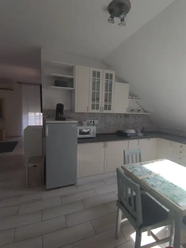 Kiadó téglalakás, Paks 2+1 szoba 70 m² 200 E Ft/hó